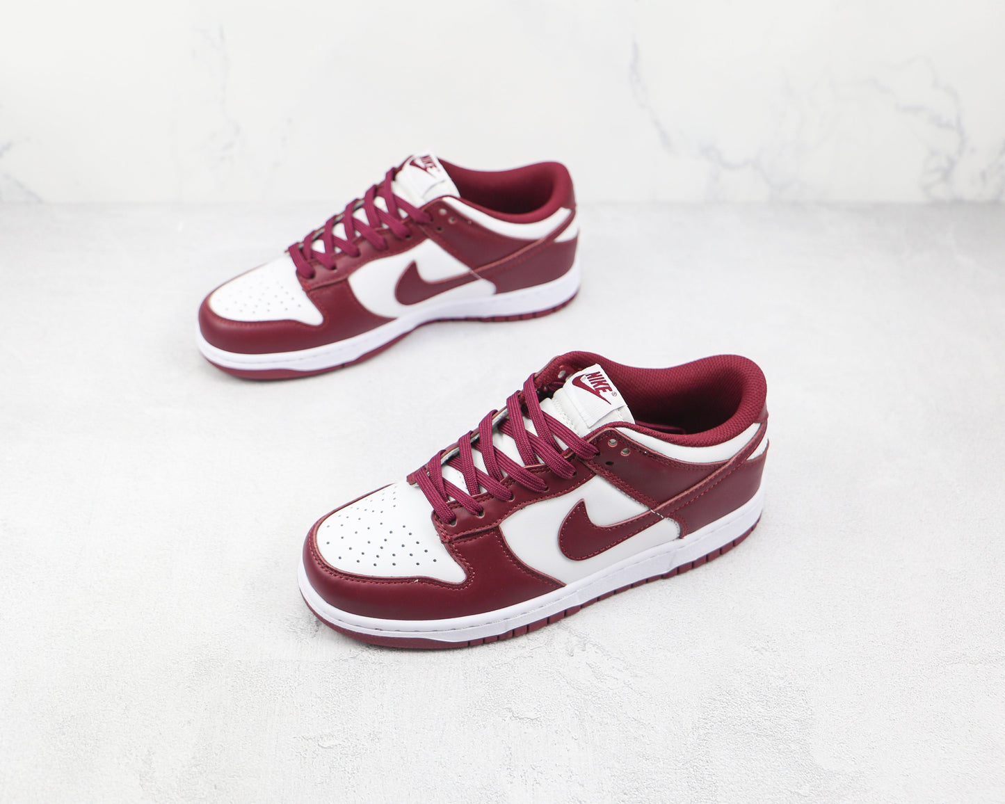 Dunk Low Bordeaux