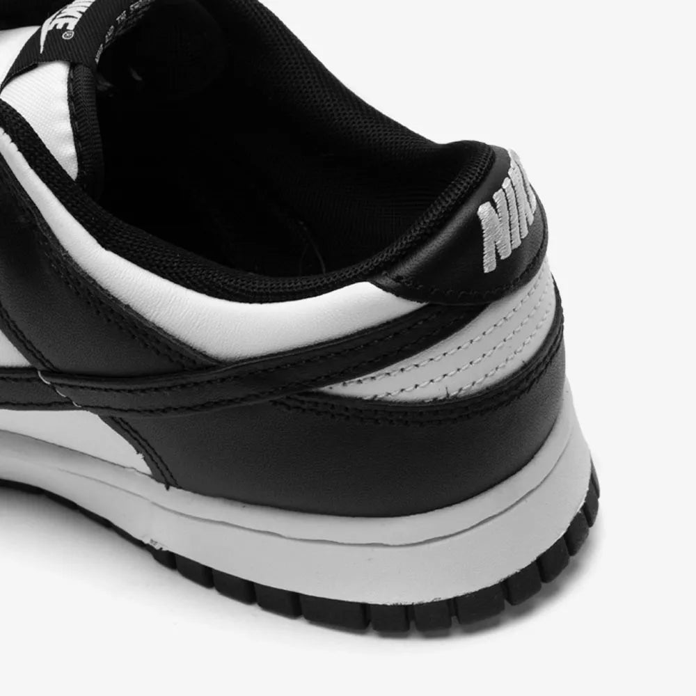 Dunk Low Panda