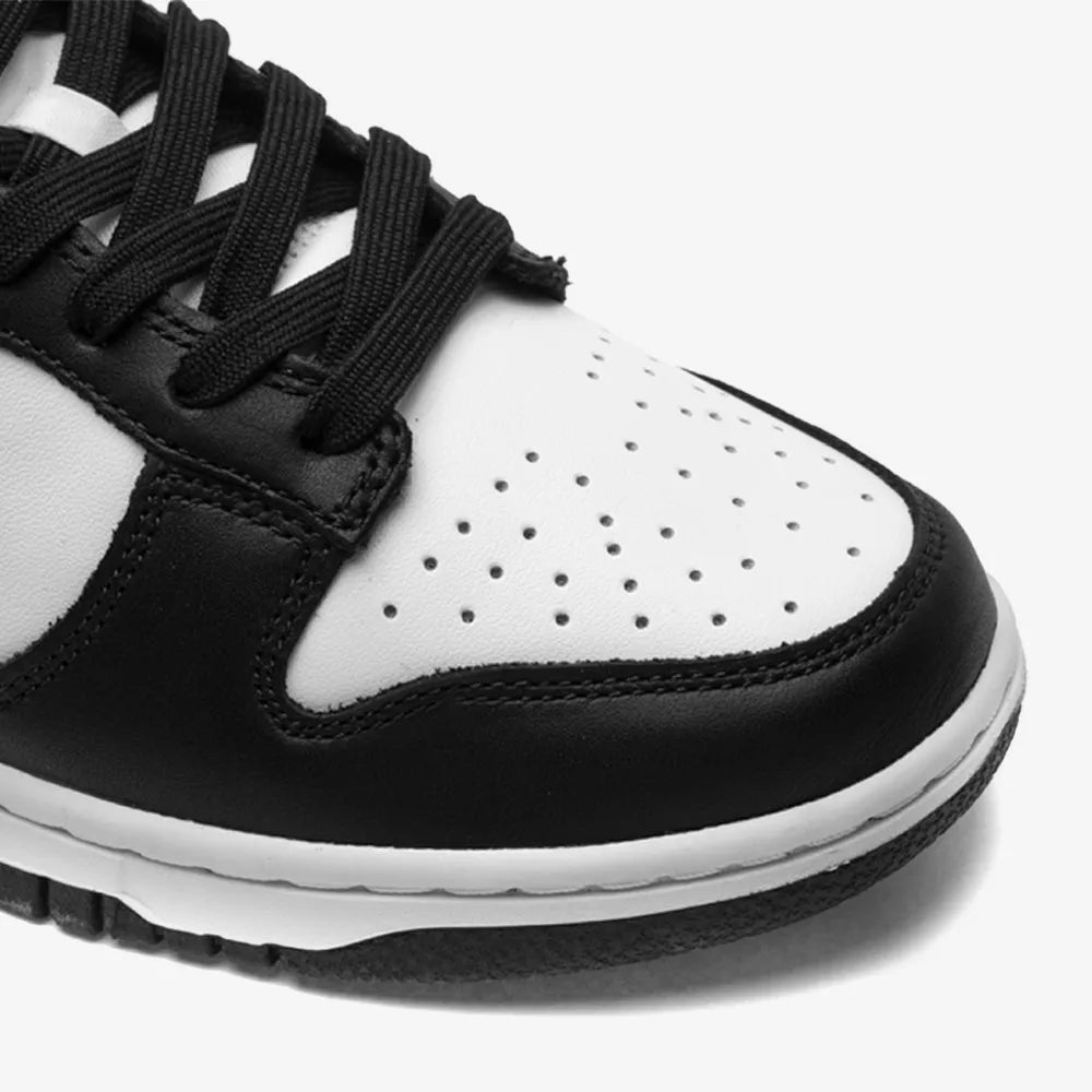 Dunk Low Panda