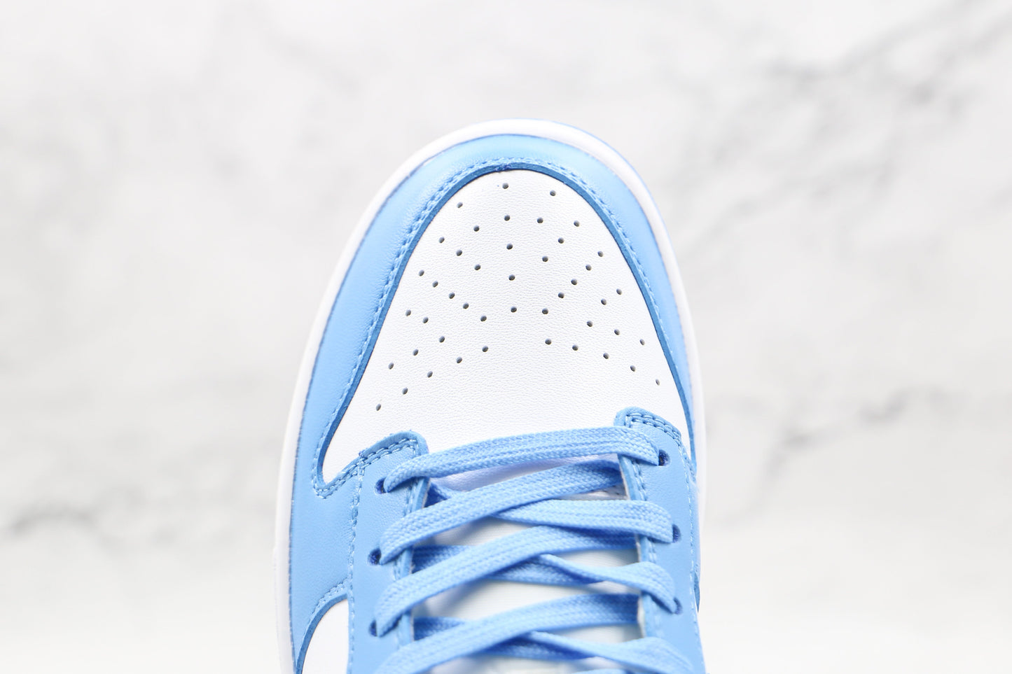 Dunk Low UNC