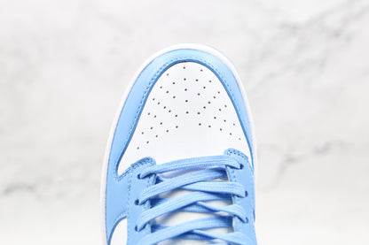 Dunk Low UNC