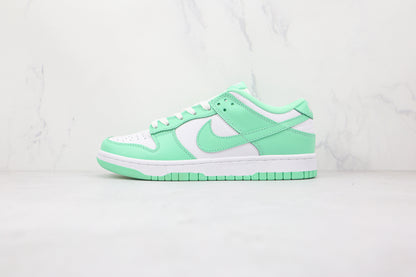 Dunk Low Green Glow