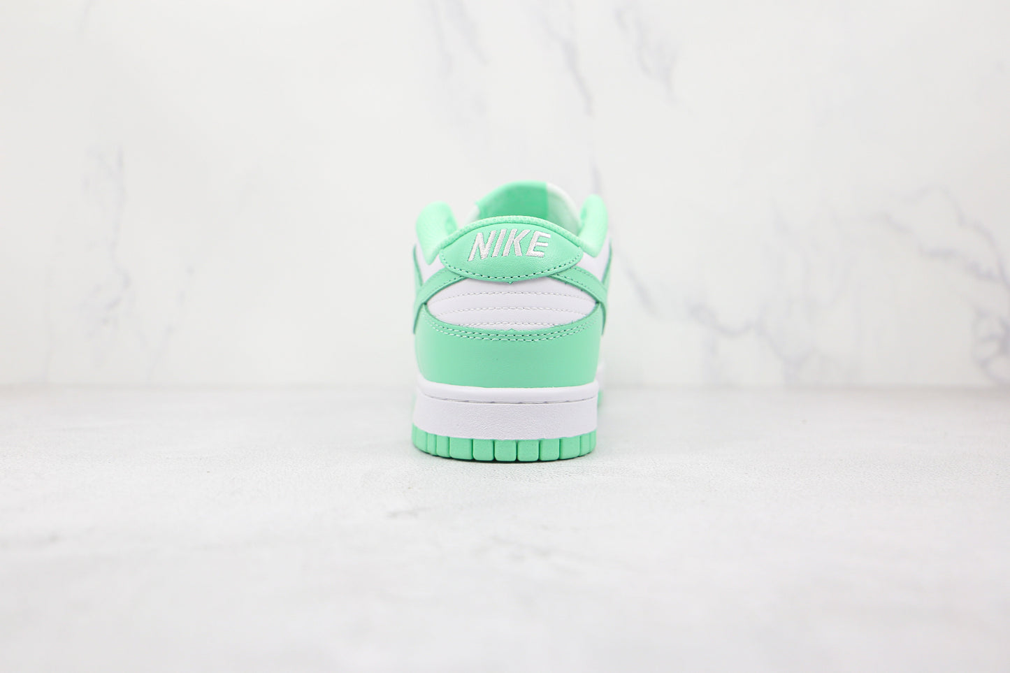 Dunk Low Green Glow