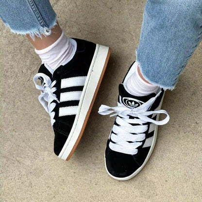 Campus 00s Core Black White